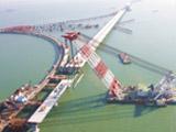 董家口40万吨矿石码头工程全线贯通