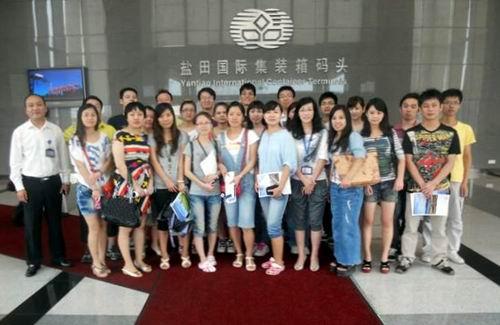 深圳：盐田码头参观学习