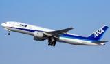 日本全日空航空公司将就歧视白人广告道歉