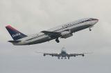 美国两客机险空中相撞 同高度仅距3.5公里