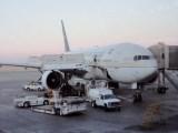 河北航空开展“五四”特色航班活动